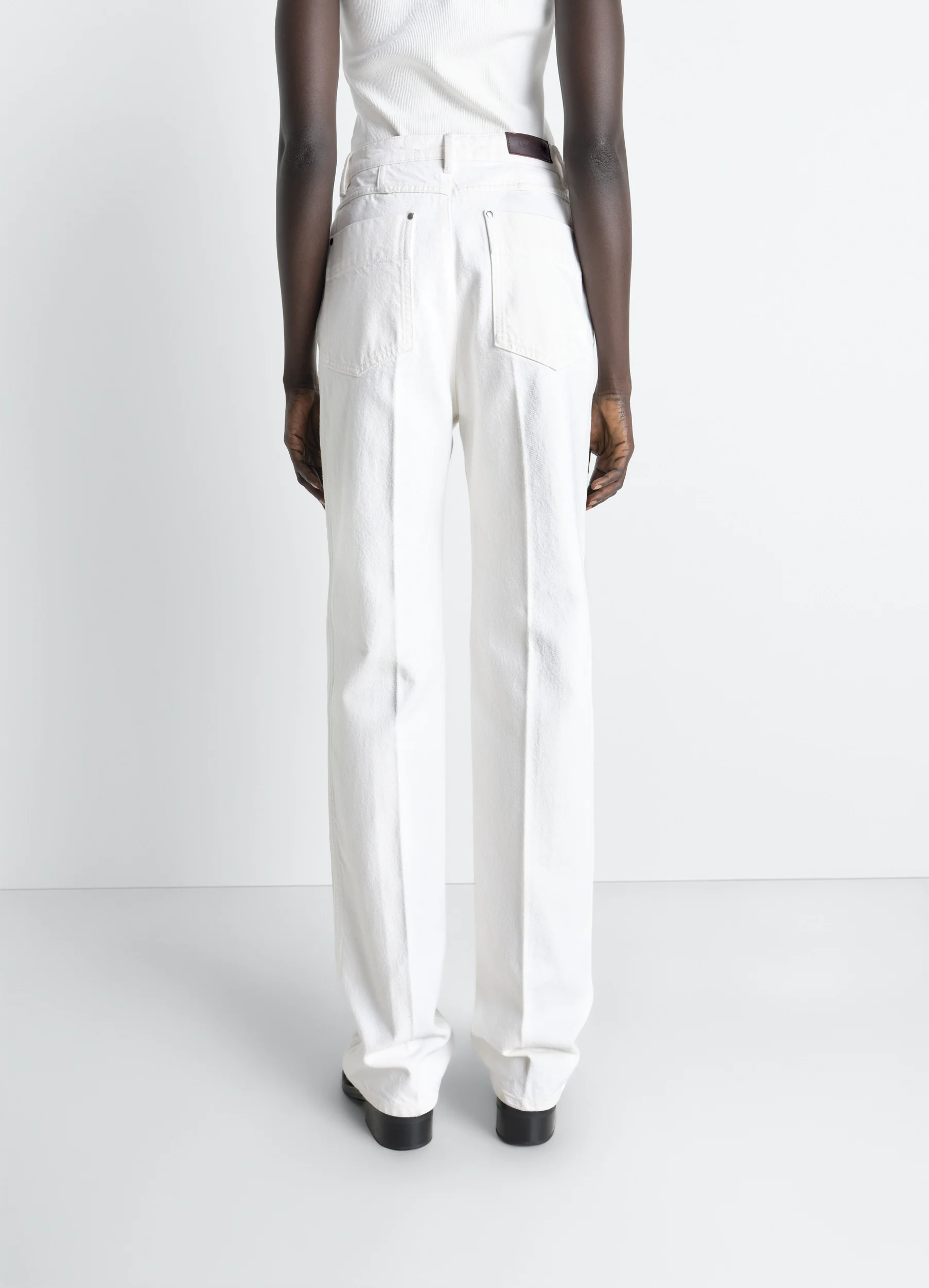 HIGH WAISTED STRAIGHT PANTS IN DENIM