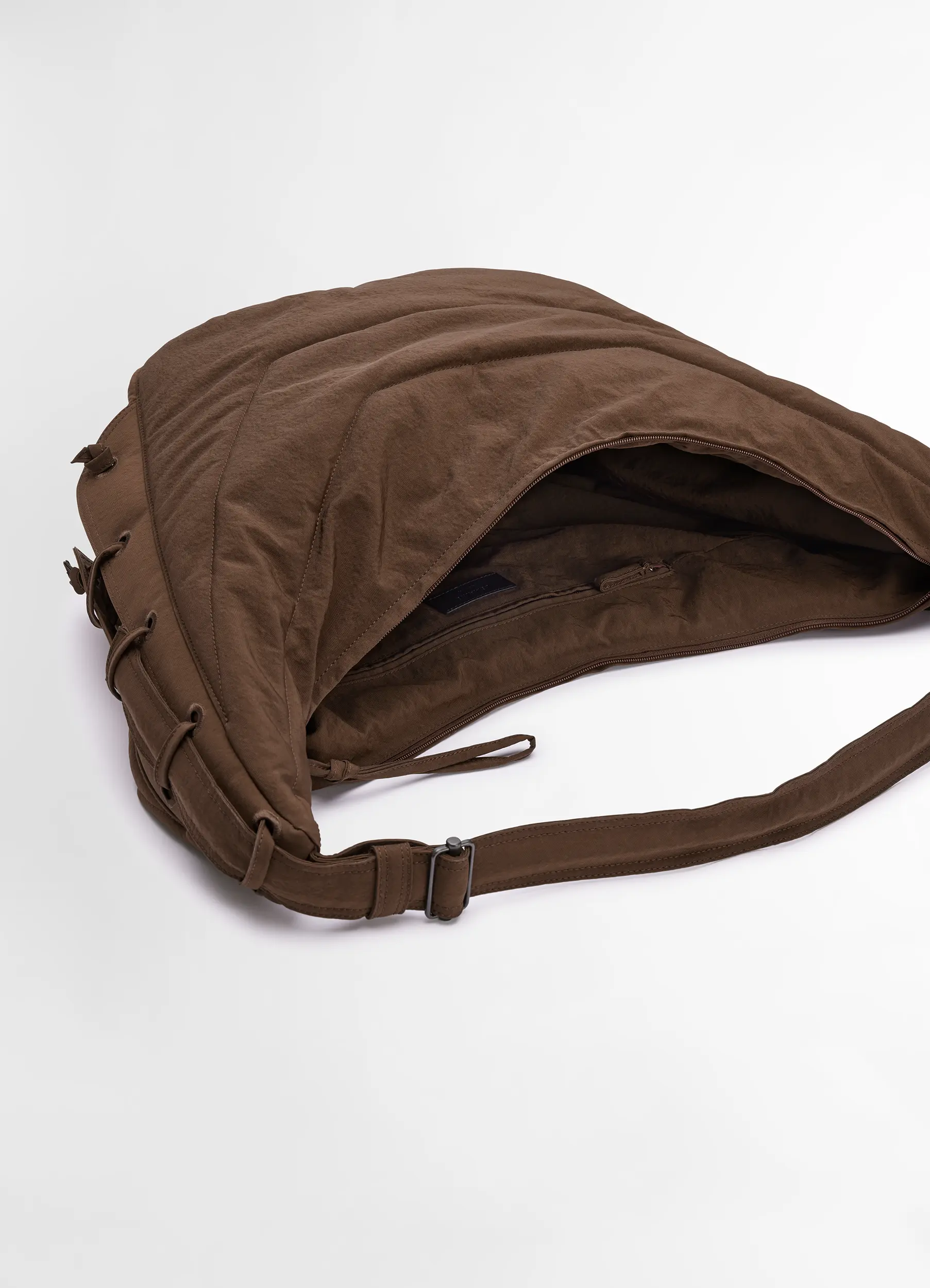 LARGE SOFT GAME BAG IN NYLON CANVAS