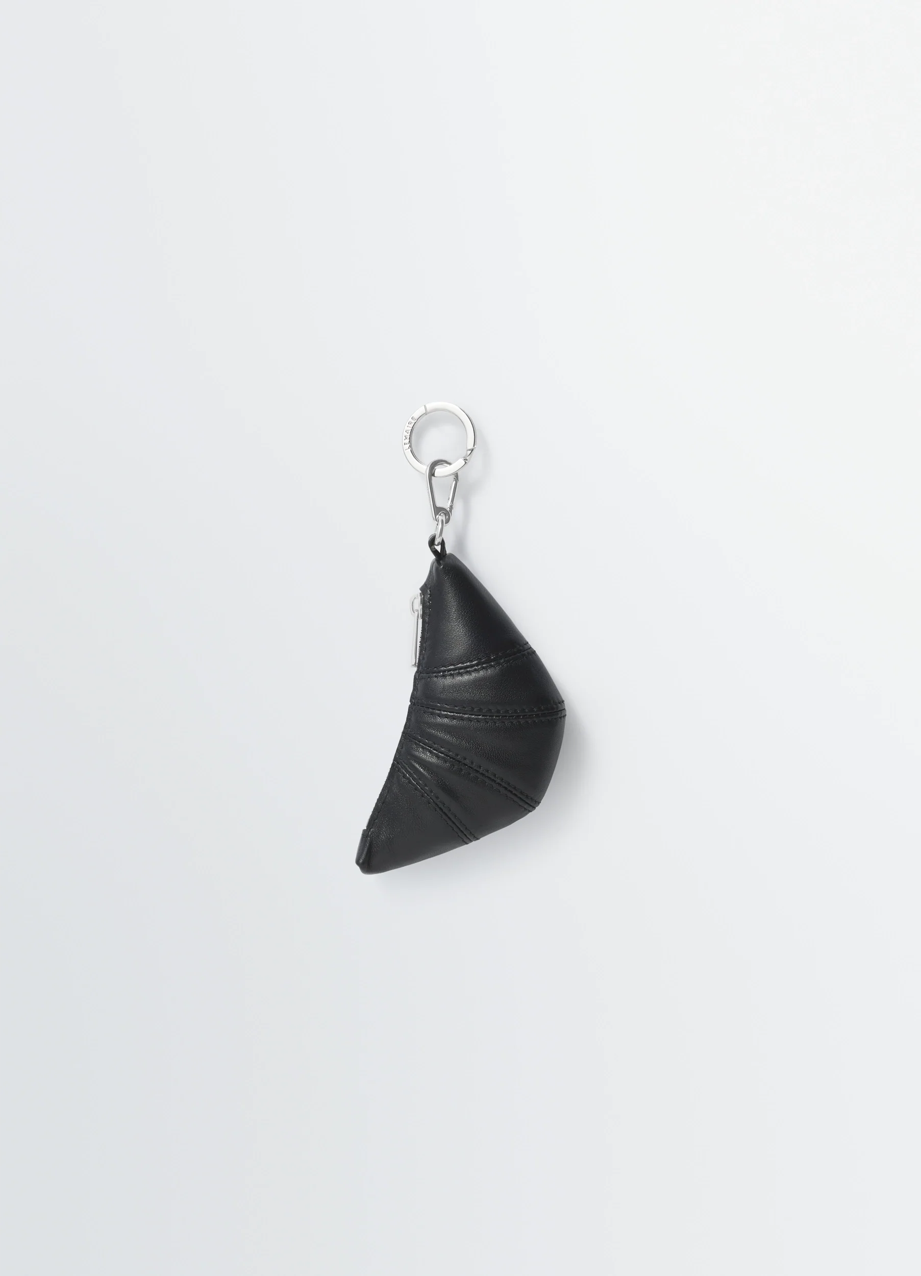 MINI CROISSANT KEYRING IN LEATHER