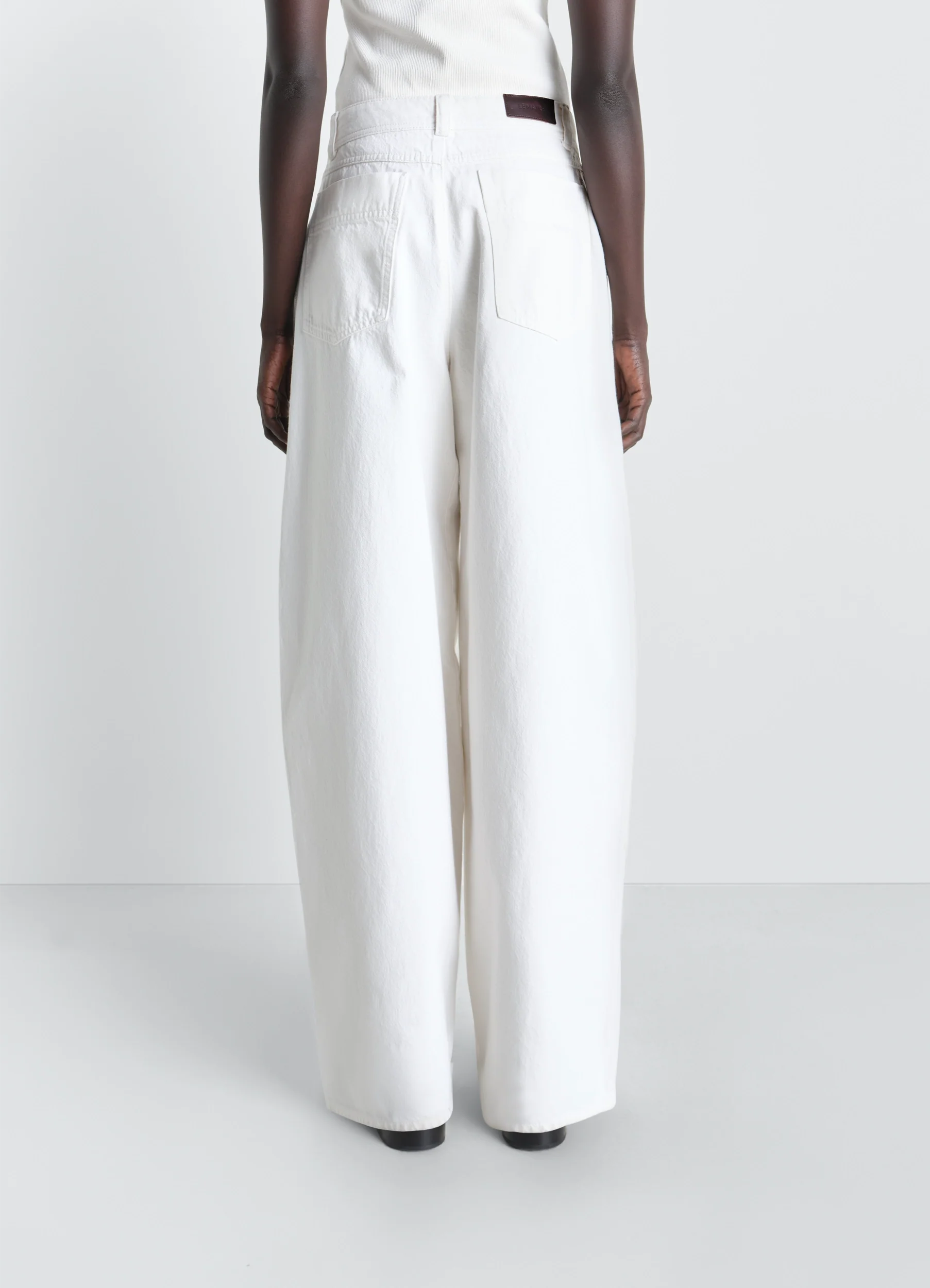 LARGE PANTS IN DENIM