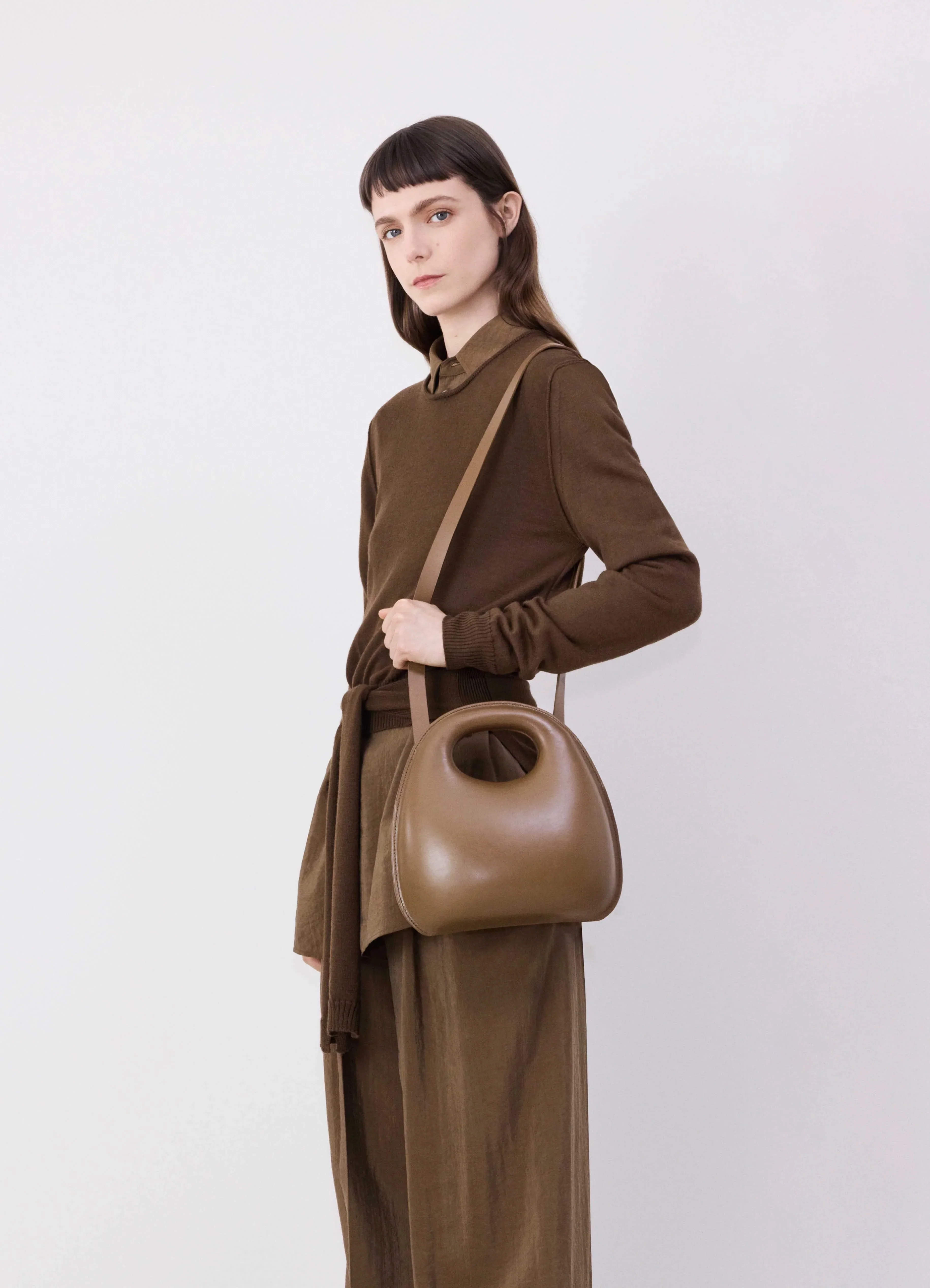 EGG BAG IN LEATHER