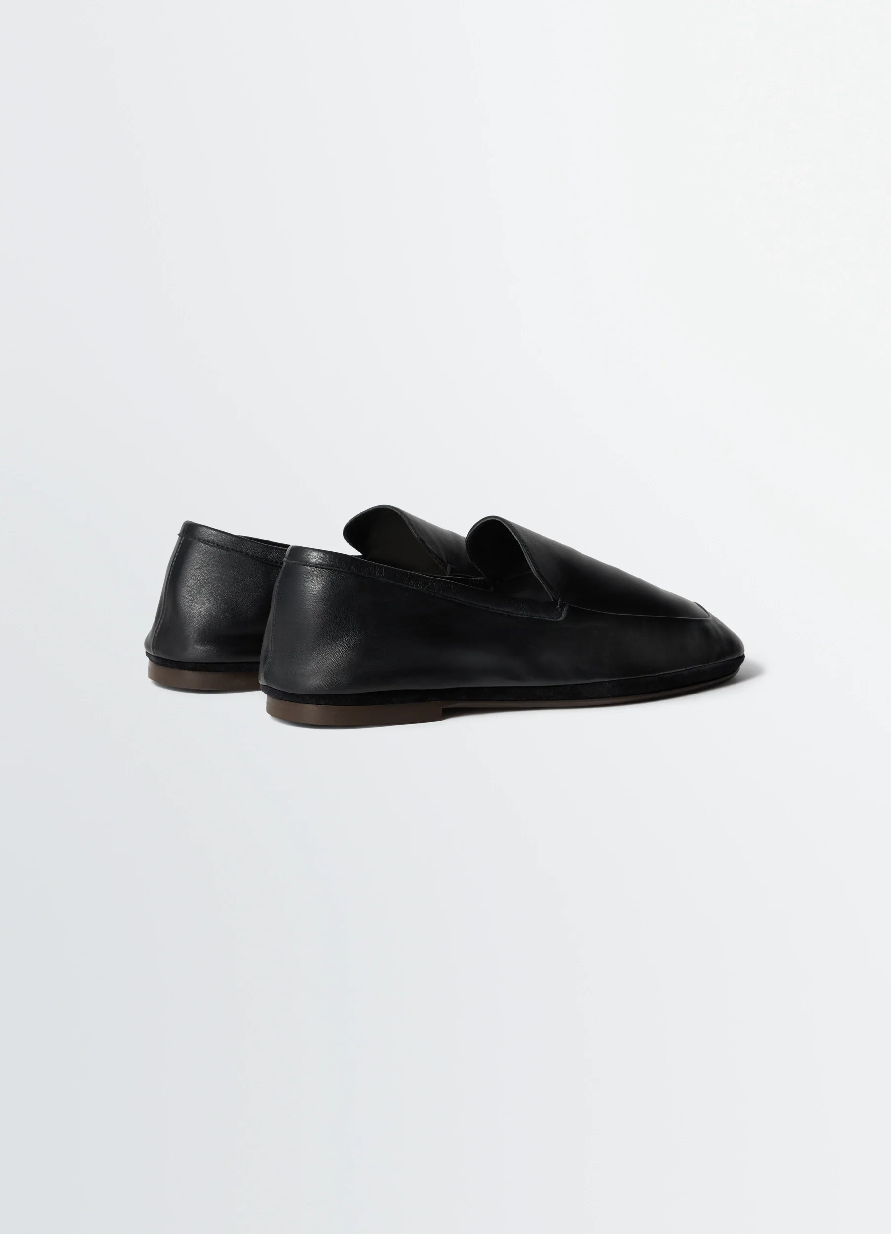 OUTDOOR SLIPPERS IN LEATHER