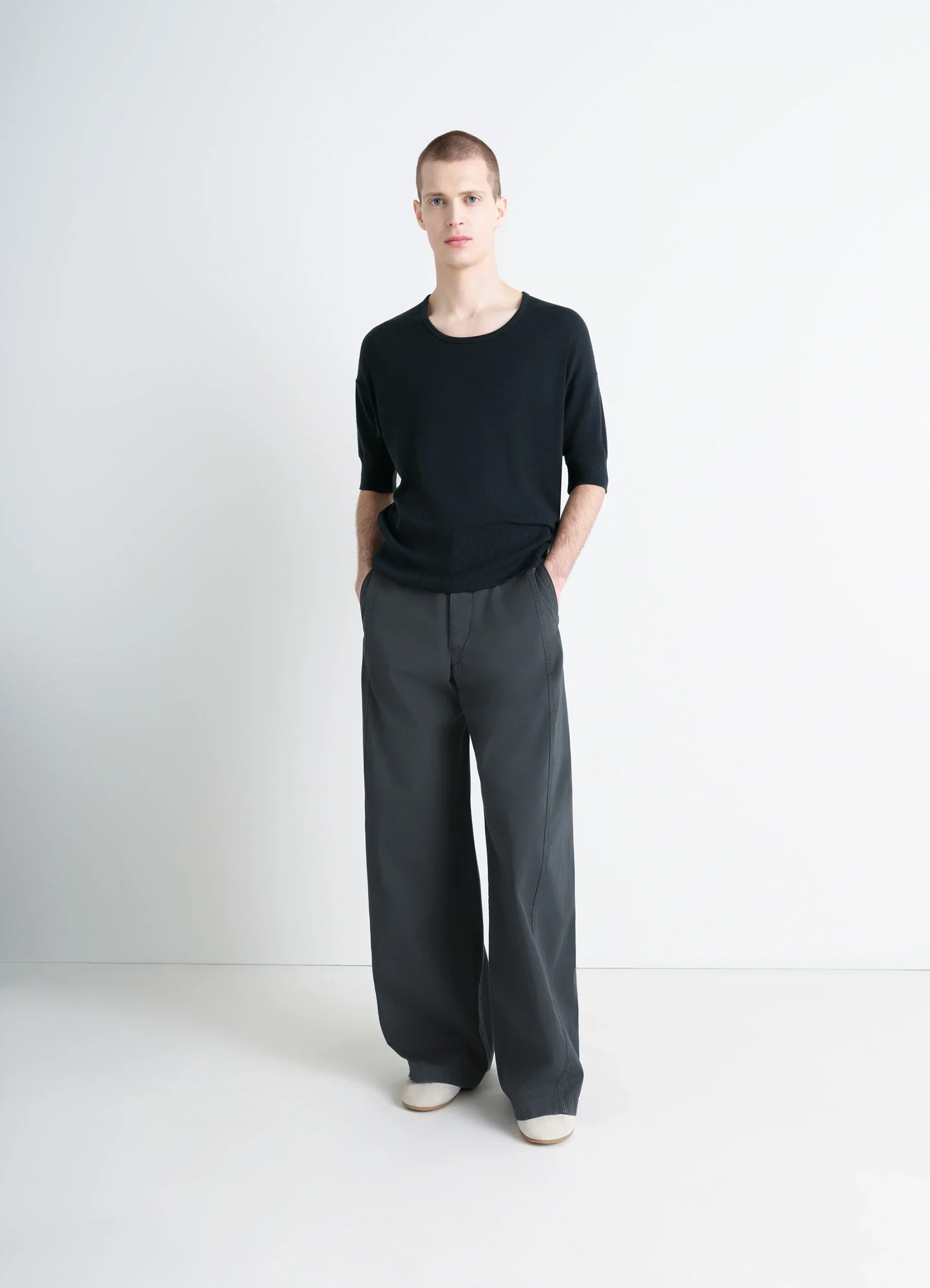 SHORT SLEEVES TOP IN FINE WOOL