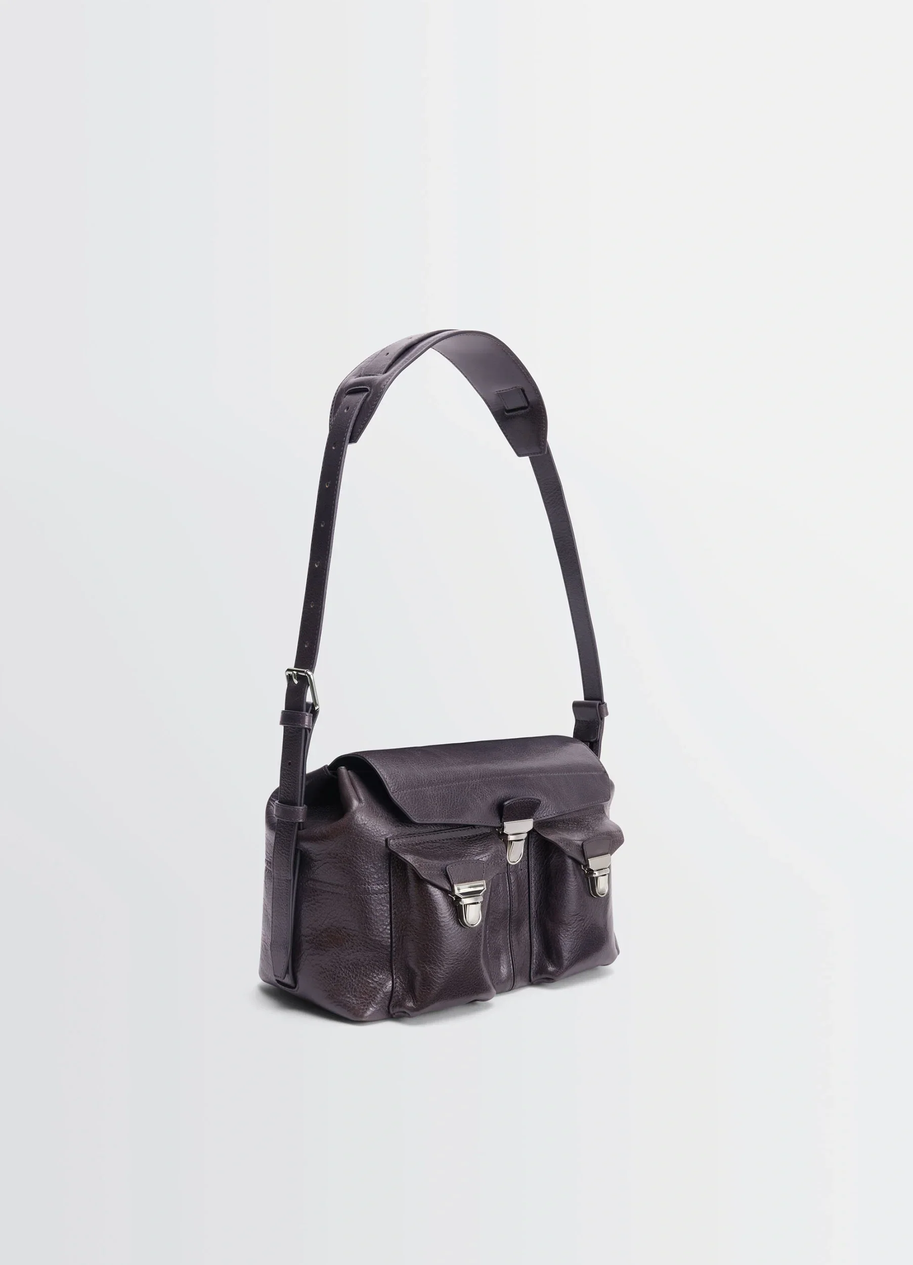 MEDIUM GEAR BAG IN LEATHER