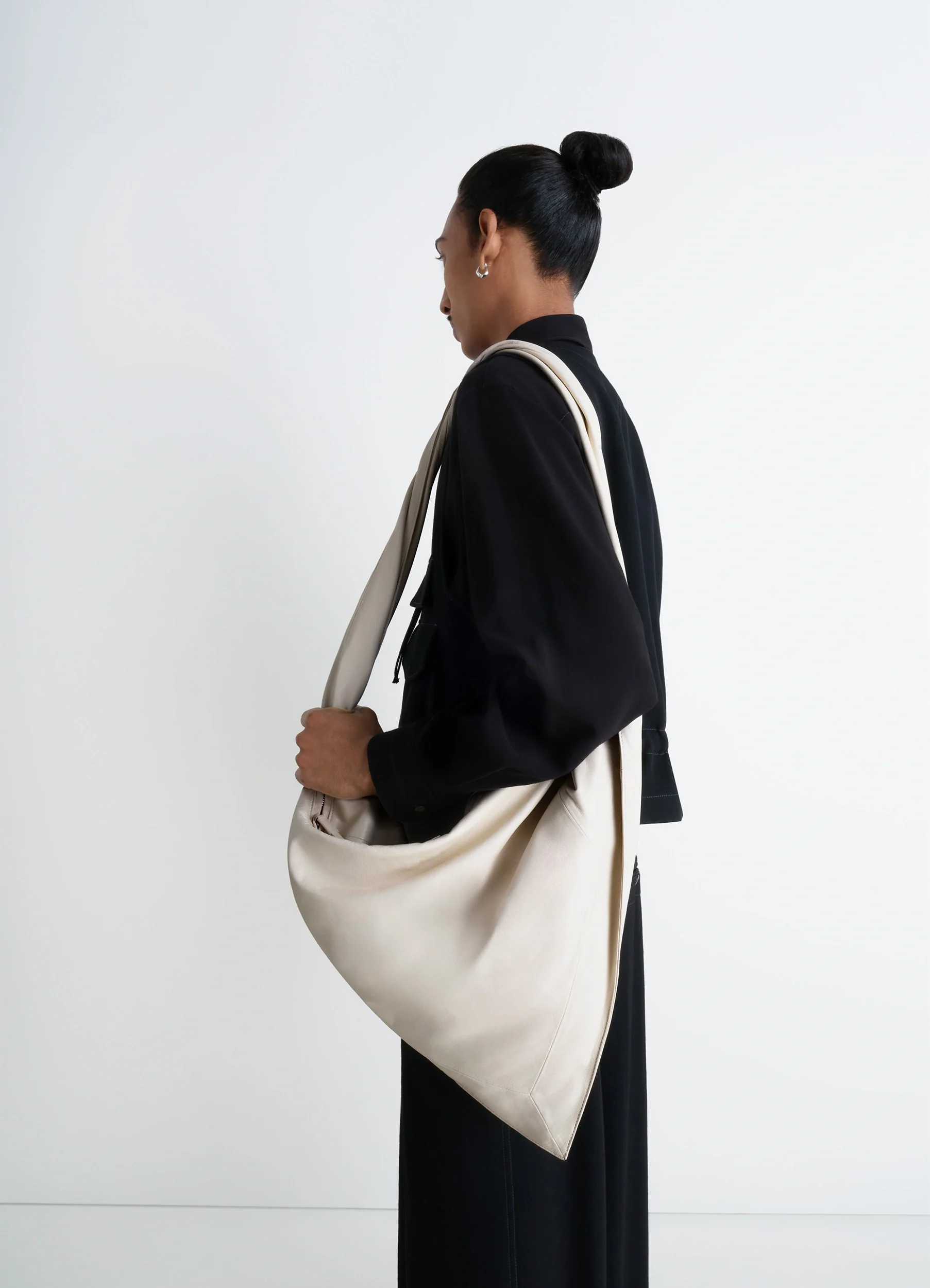SCARF BAG IN LEATHER