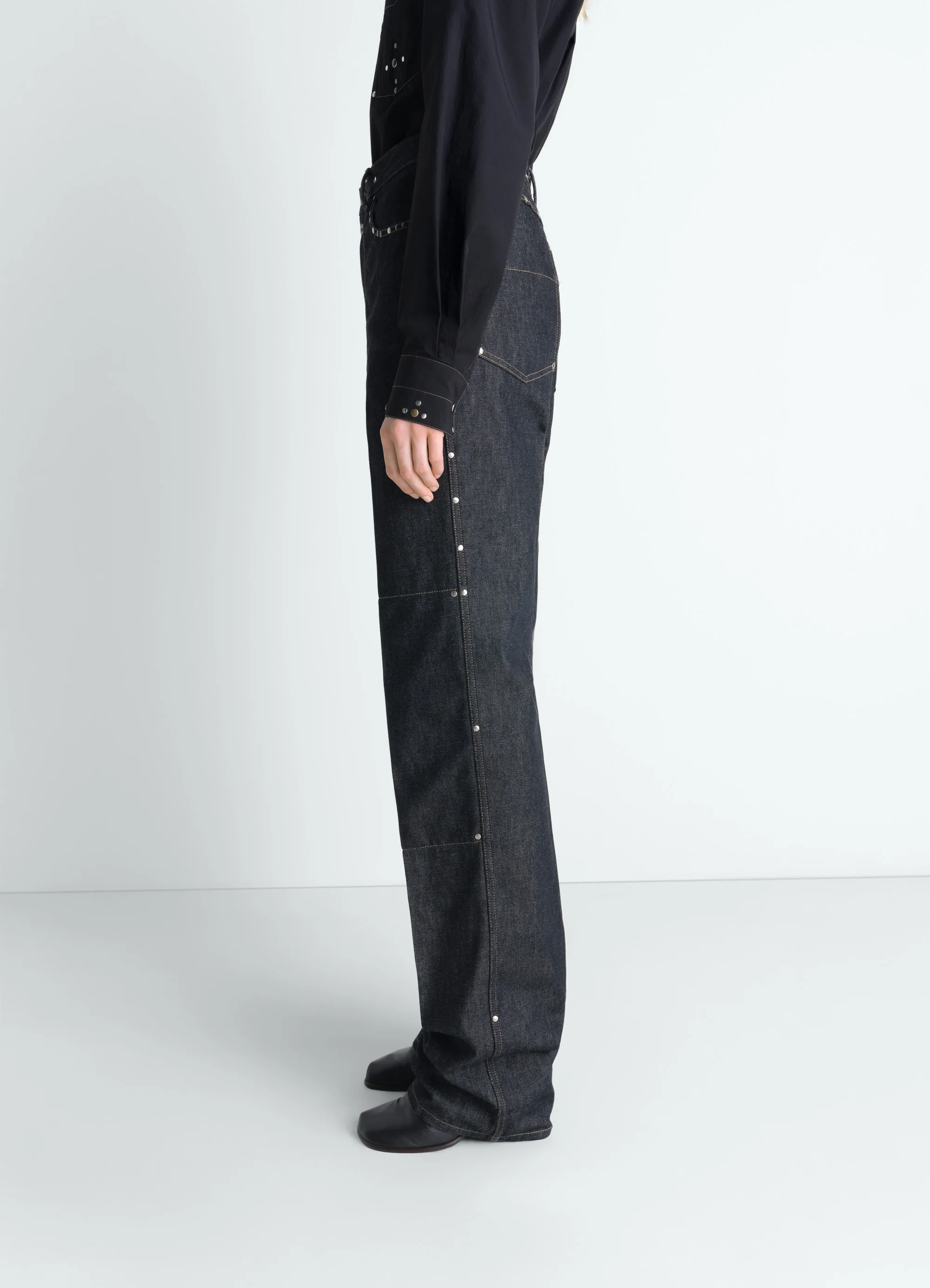 HIGH WAISTED STRAIGHT PANTS WITH STUDS IN DENIM