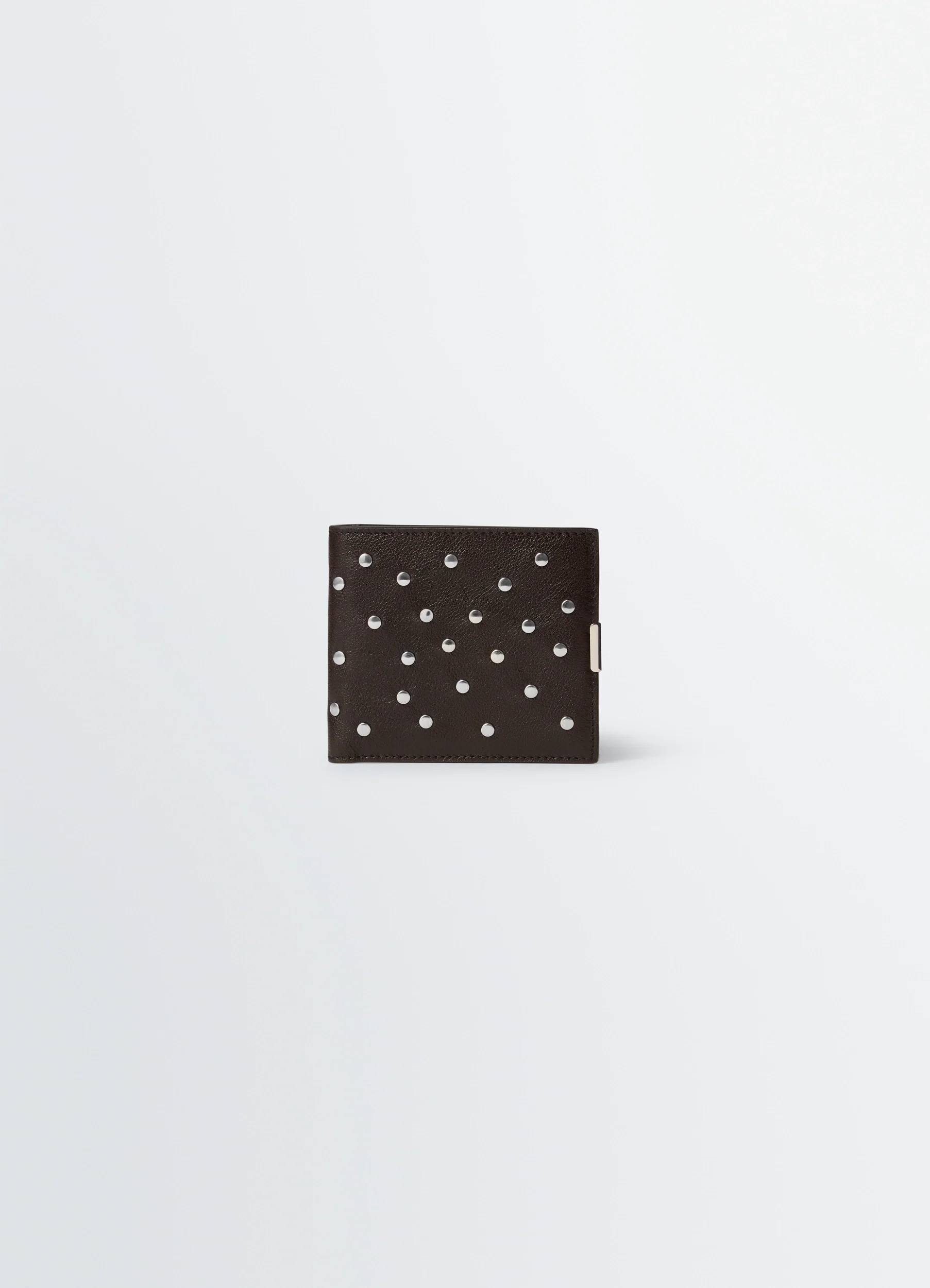 SOFT TAB STUDS DOTS BIFOLD WALLET IN LEATHER