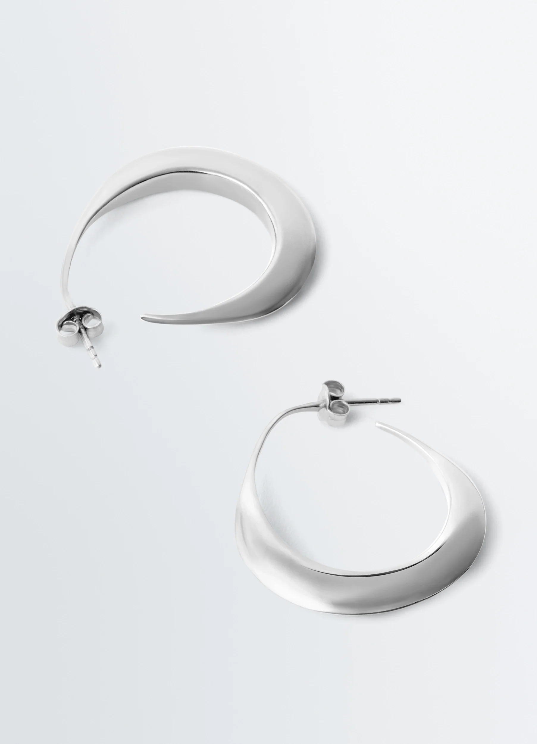 HOOPS DROP EARRINGS IN SILVER