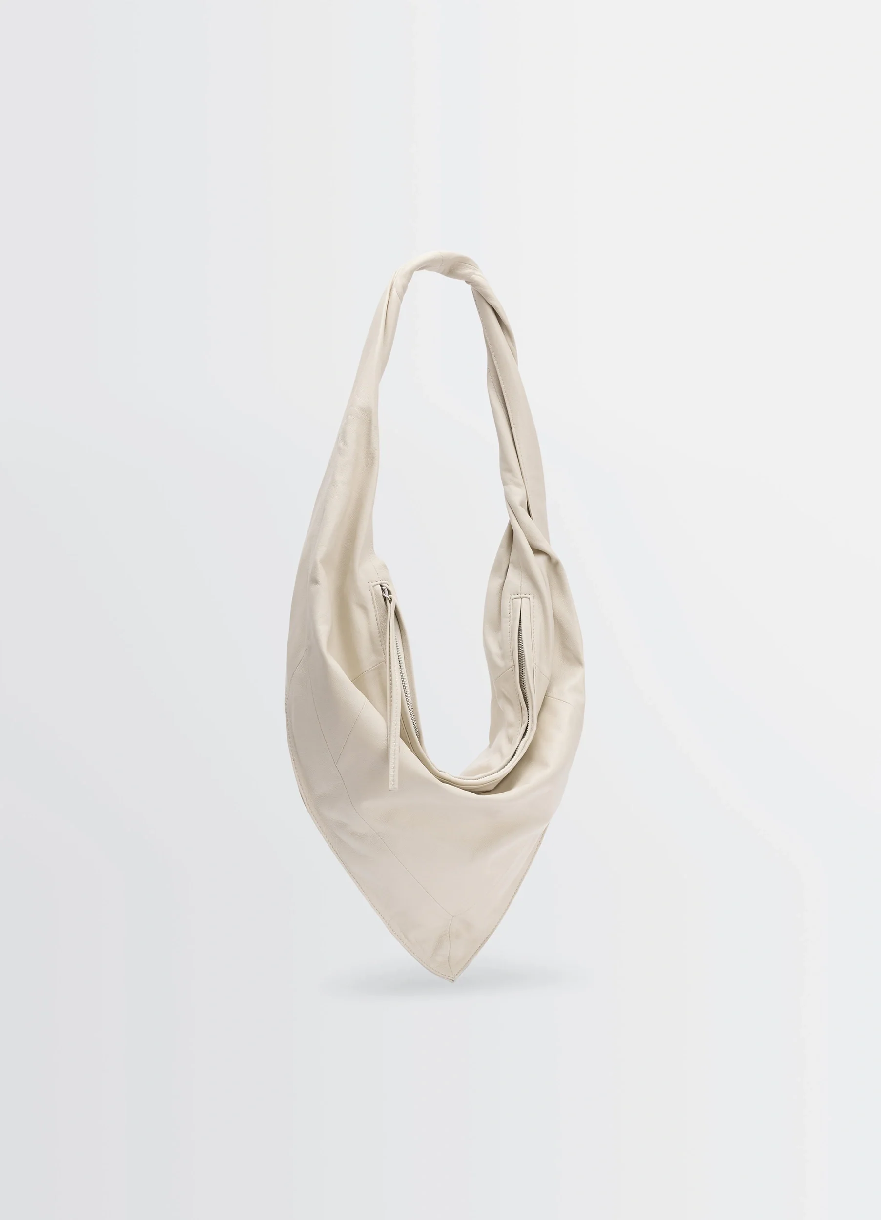 SMALL SCARF EXTENDED HANDLE BAG IN LEATHER