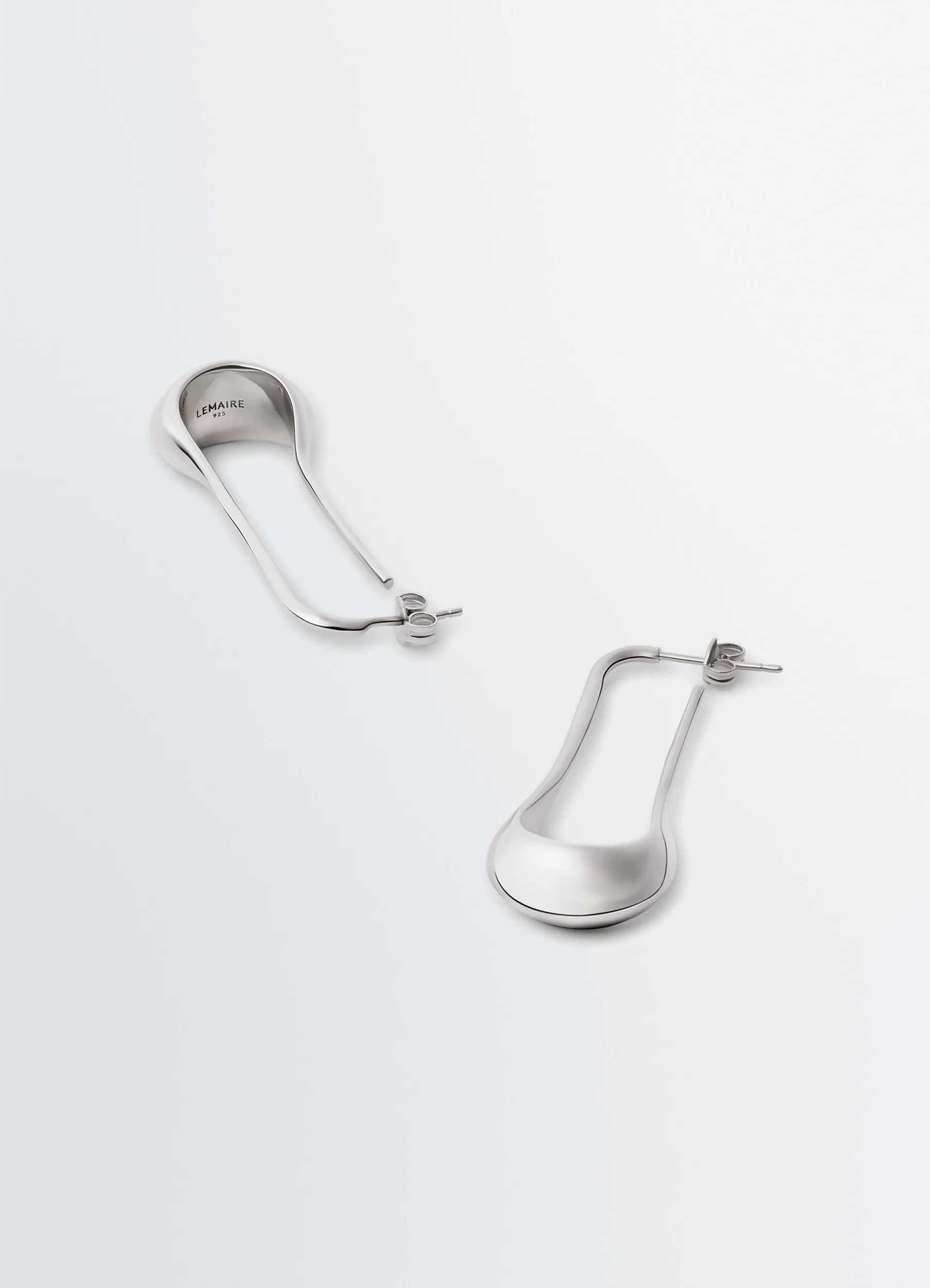 SHORT DROP EARRINGS IN SILVER