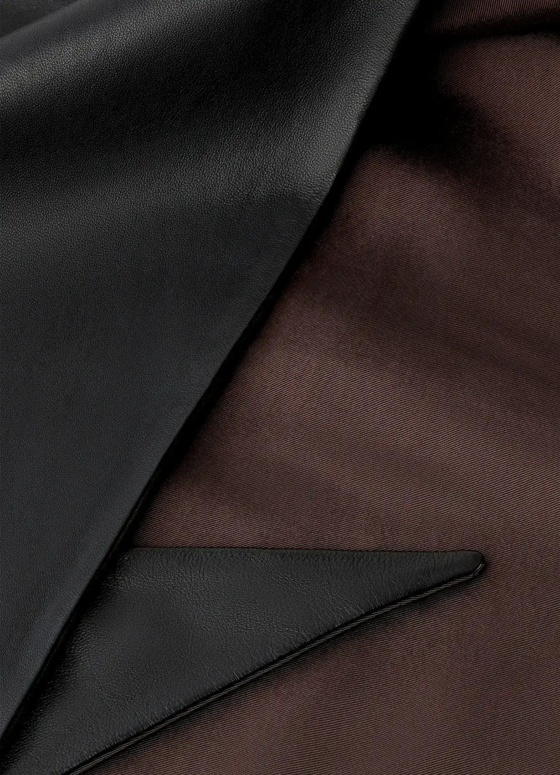 LEATHER TRIANGLE SCARF